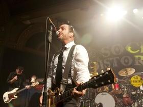 Social Distortion
