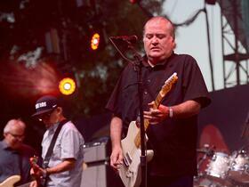 Los Lobos