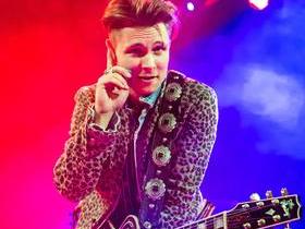 Frankie Ballard